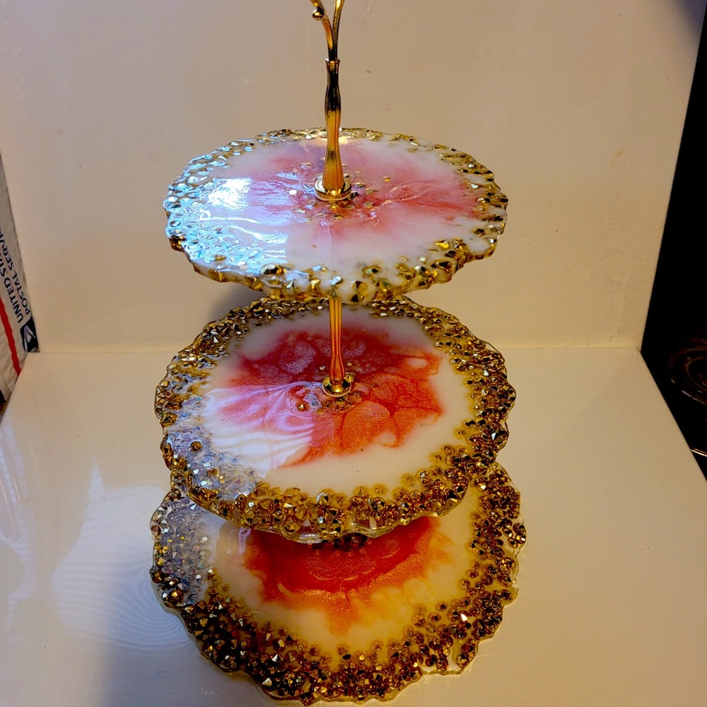 Custom cake stand